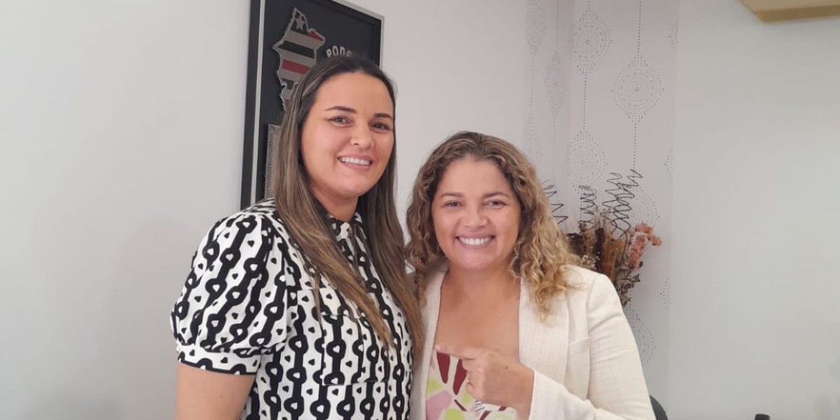 Kellyane intensifica pré-candidatura a vereadora de Timon em encontro com Deputada Estadual Mical Damasceno