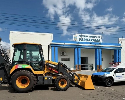 Prefeitura de Parnarama reforça frota municipal com entrega de novos veículos