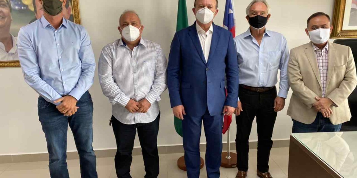 Prefeito Kedson Lima e empresários se reúnem com o vice-governador em São Luís