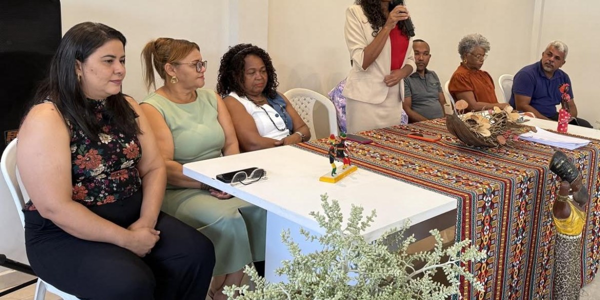 Prefeita Lacerda participa de 2ª conferência sobre igualdade e democracia: reparação e justiça racial em São João do Sóter