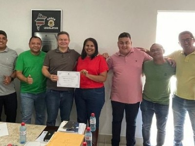 Deputado Rafael reúne vereadores e lideranças de oposição em Timon 