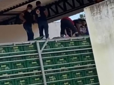 Jovem morre vítima de descarga elétrica em cima de caminhão na BR-010 no MA