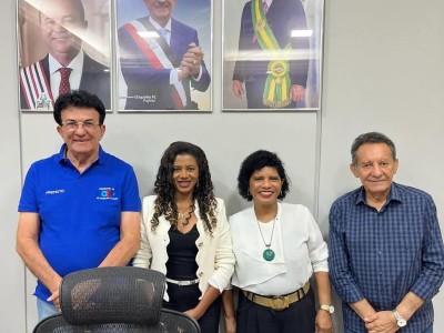 Prefeita de São João do Soter e prefeito de Codó fortalecem parceria durante reunião 