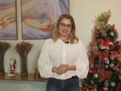 Deputada Cláudia Coutinho deseja um feliz 2023 aos maranhenses