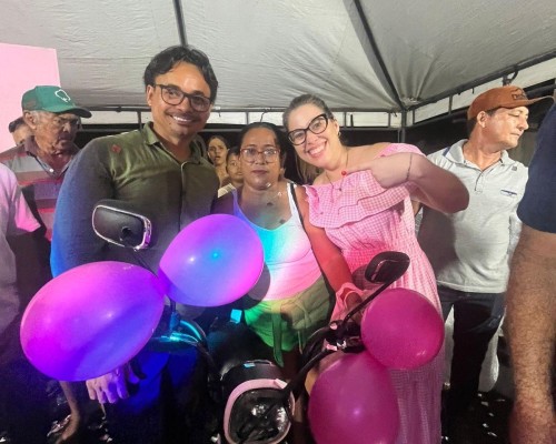 Ribinha reúne cerca de 4 mil pessoas em grande festa do Dia das Mães e demonstra força política em Aldeias Altas