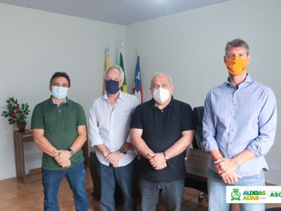 Prefeito de Aldeias Altas, Kedson Lima, se reúne com empresários do Grupo Costa Pinto