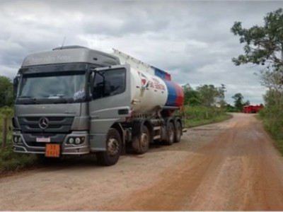 Caminhão com cerca de 25 mil litros de combustível é roubado na BR-222, no Maranhão