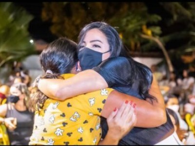 Deputada Daniella filia-se ao PSB