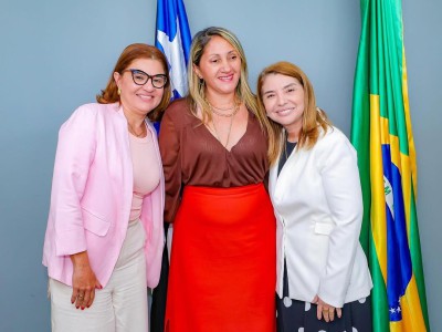 Presidente da Câmara Reneia Ferreira, Cláudia Coutinho e vereadores de Aldeias Altas se reúnem com Iracema Vale em São Luís  