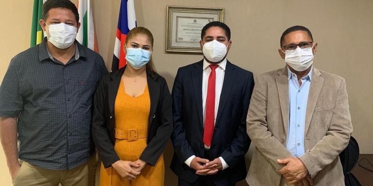 Deputado Estadual Zé Inácio recebe vereadores e o prefeito de Davinópolis em seu gabinete em São Luís 