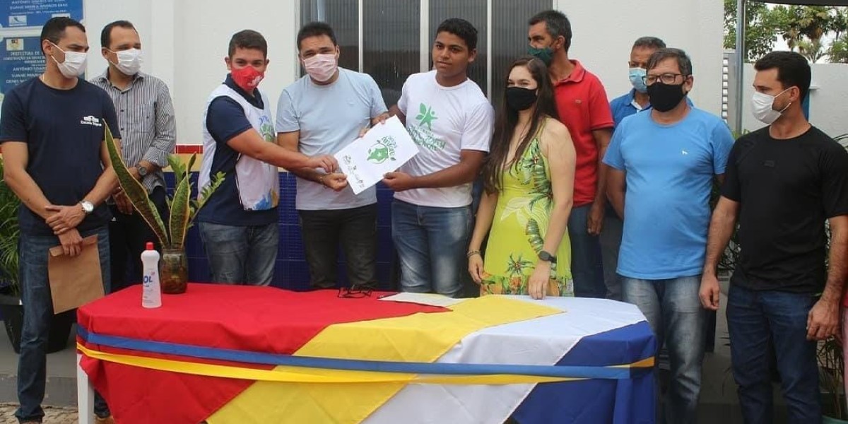 Prefeito participa de comemoração do Dia da Árvore em Gonçalves Dias