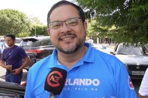    Dr Orlando mobiliza apoiadores em adesivaço e consolida grupo político em Caxias