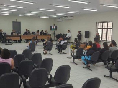 Júri de Bom Jardim condena autor de feminicídio a mais de 41 anos