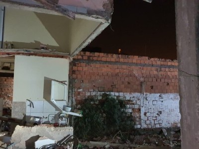 Botijão de gás explode em kitnet e mata mulher em São Luís 