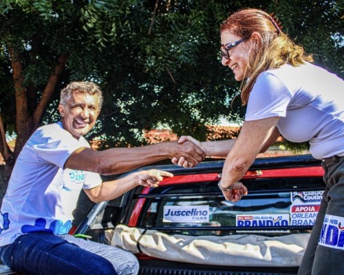 Força política de Nonatinho marca adesivaço em apoio a Orleans, Claudia e Juscelino em Matões