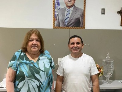 Vereador Mário Assunção se reúne com a ex-deputada estadual Cleide Coutinho.