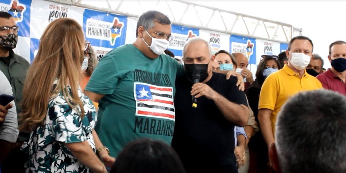 Governador Flávio Dino entrega obras e veículos em Aldeias Altas