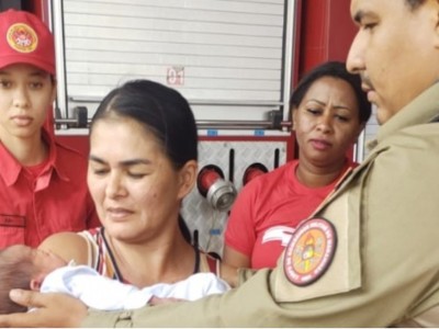 Recém-nascido de 8 dias é salvo por policiais após se engasgar no MA