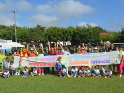 Centro de Educação Infantil Marcelo Dino realiza Festival de Pipas na Semana do Bebê e do Brincar