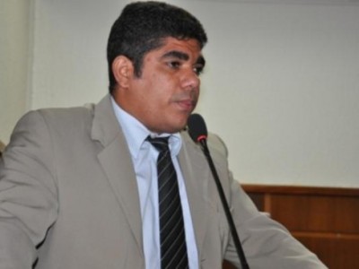 "Nosso mandato tem a população como foco, não serão ataques irresponsáveis que nos farão calar" disse Uilma Resende, vereador de Timon  