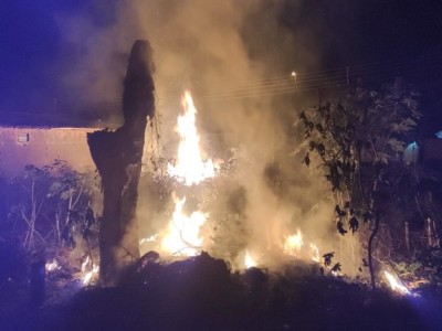 Princípio de incêndio assusta visitantes do Morro do Alecrim
