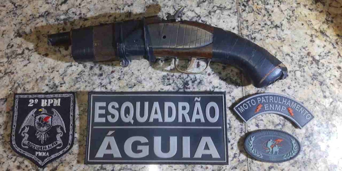 Polícia Militar  apreende arma de fogo e recupera motocicleta furtada durante operação bairro seguro em Caxias