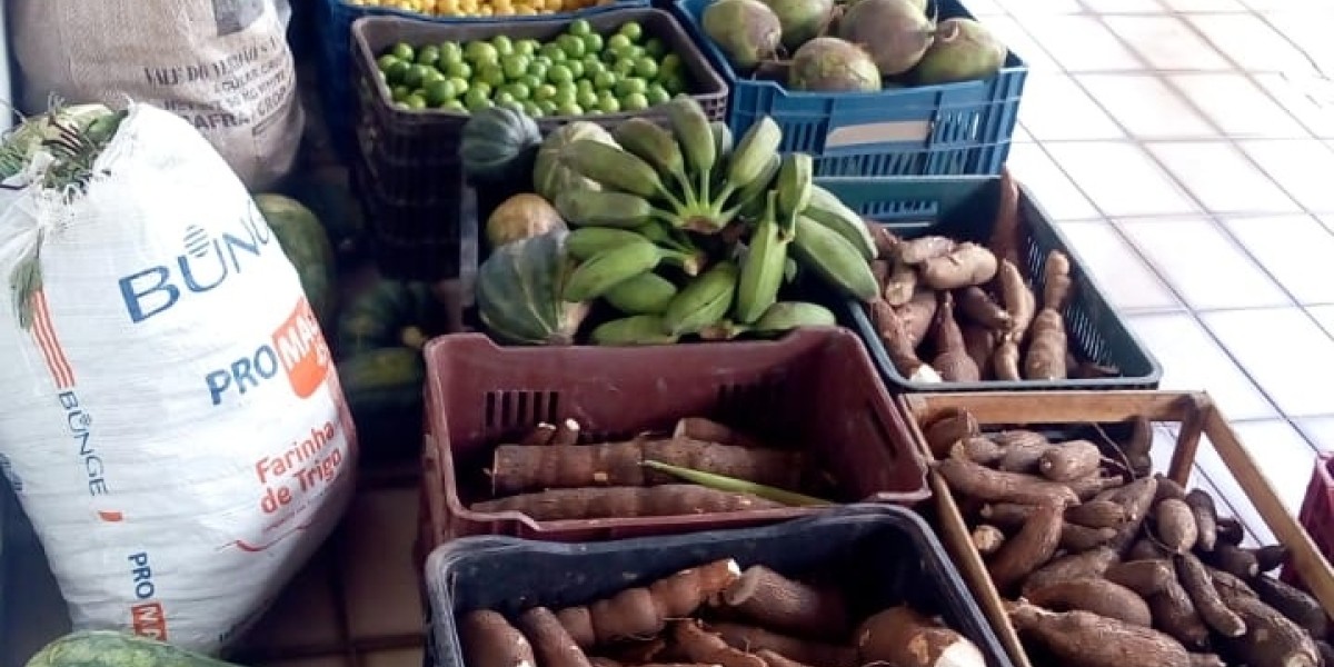 Prefeitura entrega alimentos adquiridos pelo PAA para famílias em Aldeias Altas