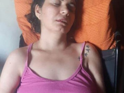 Família de professora que teve AVC pede ajuda para custear o tratamento