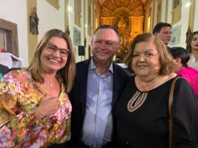 Deputada Cláudia Coutinho participa de missa de ação de graças do governador Carlos Brandão em São Luís 