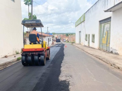 Prefeitura de Codó inicia obras de asfaltamento no bairro São Sebastião