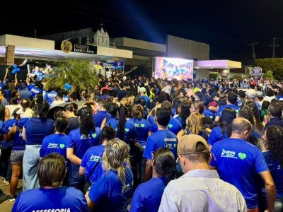 Mobilização popular reúne mais de 10 mil pessoas em apoio a Gentil Neto e Eugênio Coutinho em Caxias