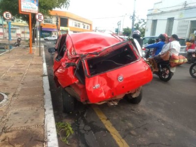 Carro roubado em Teresina é recuperado em Caxias