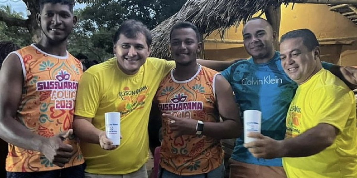 Empresário e articulador político, Alison Viana, curte carnaval na zona rural de Caxias com a população 