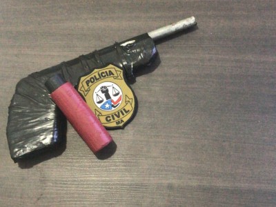 Adolescente de 14 anos é flagrado com arma de fogo em escola de Miranda do Norte