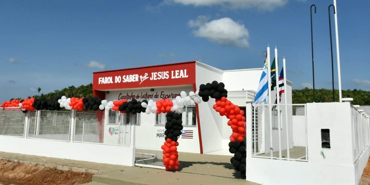 Governo entrega biblioteca em comunidade carente e repara dívida social em Coelho Neto
