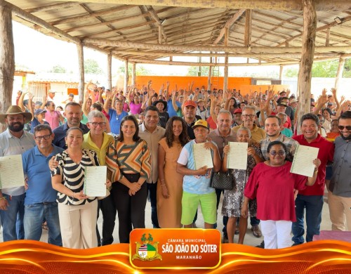 Famílias recebem títulos de posse de terras em momento histórico para São João do Sóter