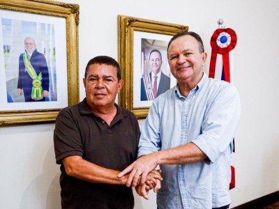 Prefeito Chiquinho do Banco discute projetos com o governador