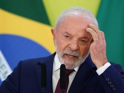 Lula diz que ataque dos EUA à Venezuela é inaceitável e fala em 'precedente perigoso'