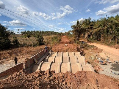 Prefeitura de Gonçalves Dias avança na construção de nova ponte no povoado Gustavo