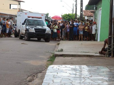 Justiça absolve três acusados de linchar homem em poste até a morte em São Luís